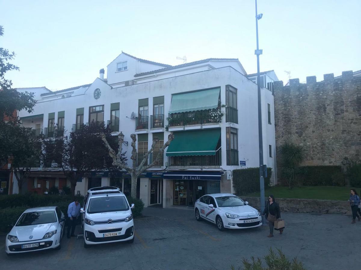 Apartamento Dacosta Plasencia Buitenkant foto
